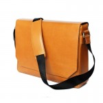 Messenger Macbook Smart Satchel Caramel Color  กระเป๋าสะพายข้างหนังแท้ กระเป๋าเอกสาร ทำงาน 